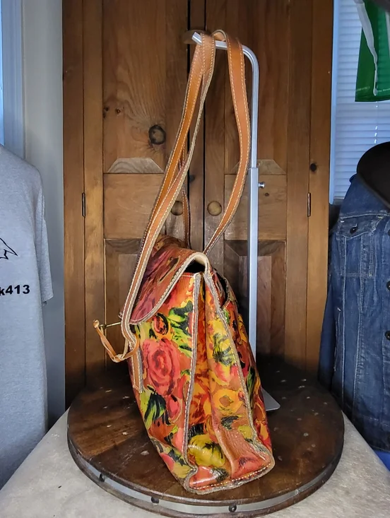 Patricia Nash Floral Bag - Picture 12 of 17